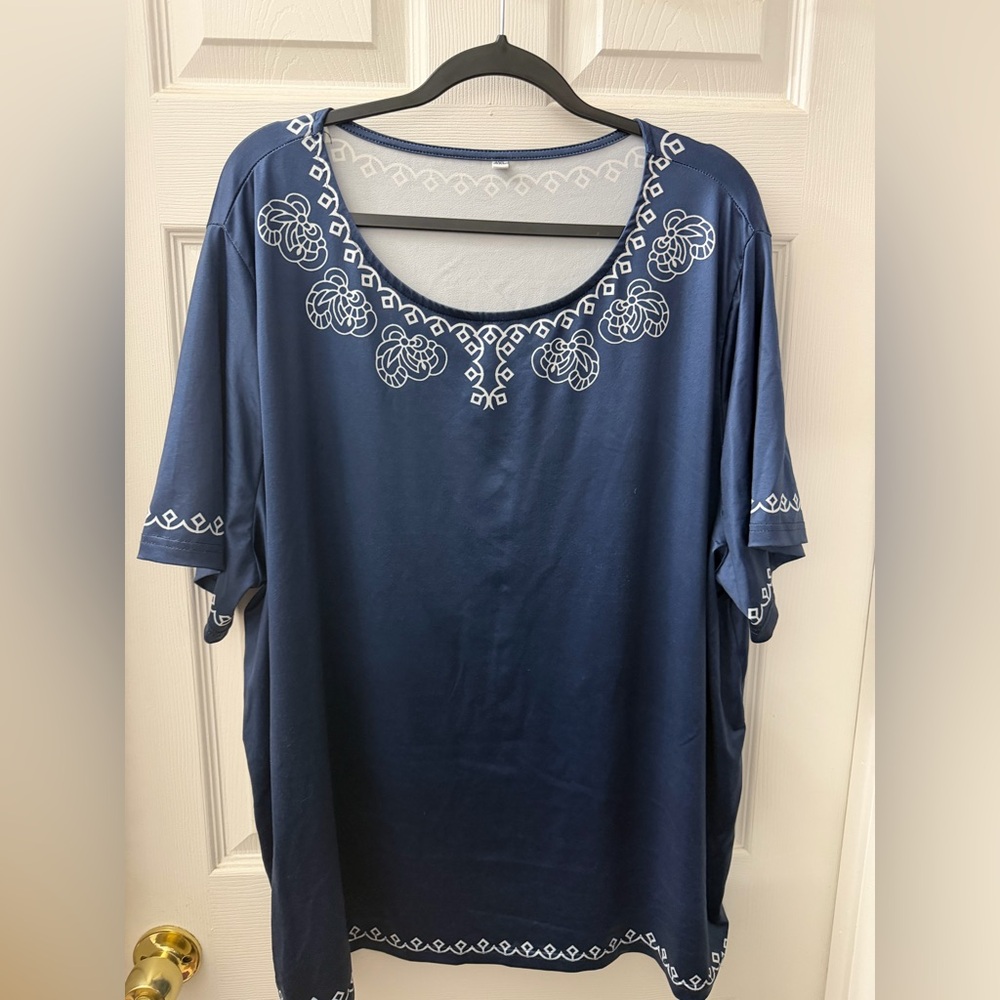 Women’s Navy Short Sleeve Scoop Neck Tee with White Embroidered Trim